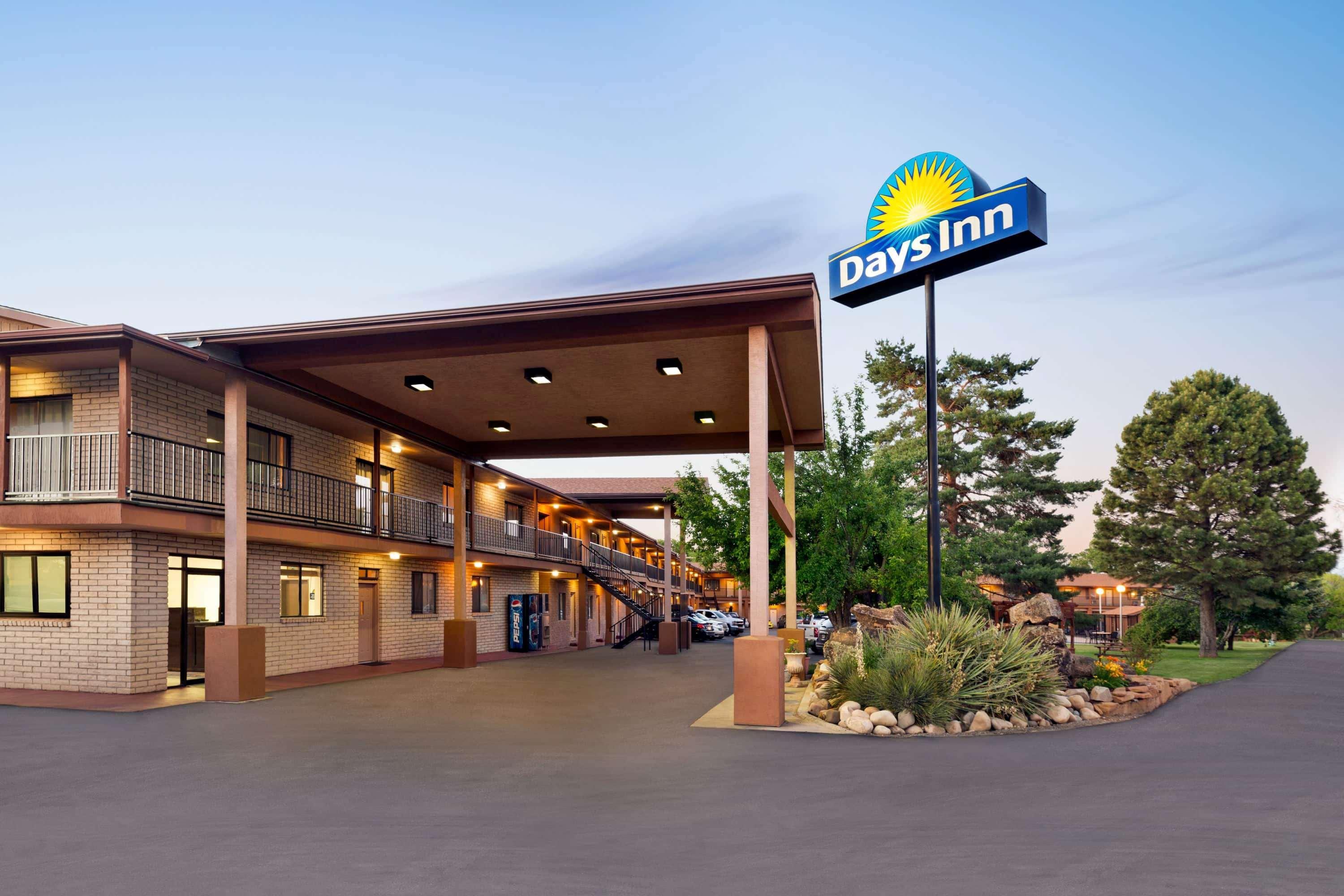 Days Inn By Wyndham Cortez Εξωτερικό φωτογραφία