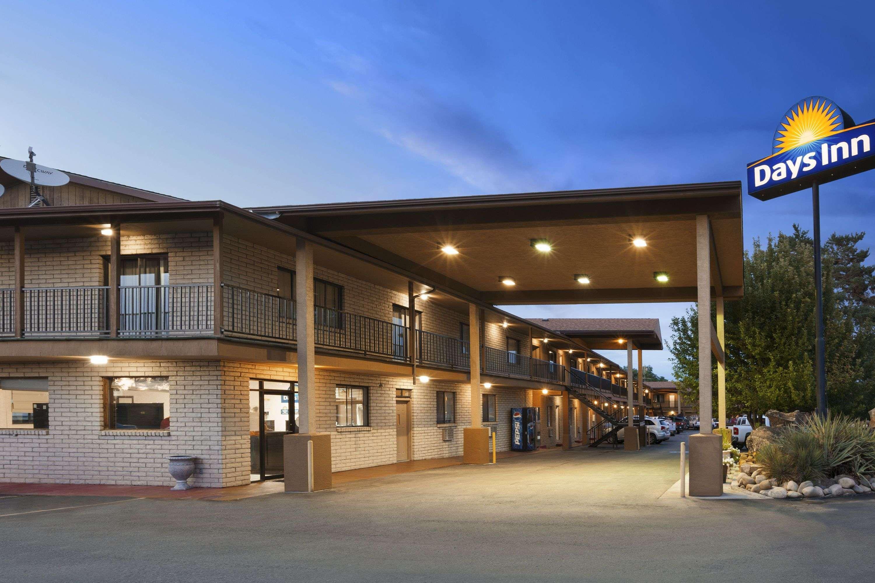 Days Inn By Wyndham Cortez Εξωτερικό φωτογραφία